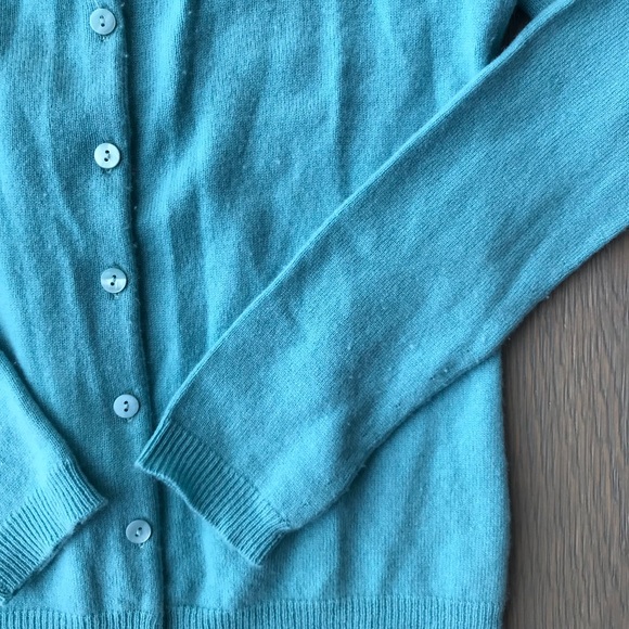 VTG Cashmere Cardigan - Picture 3 of 4